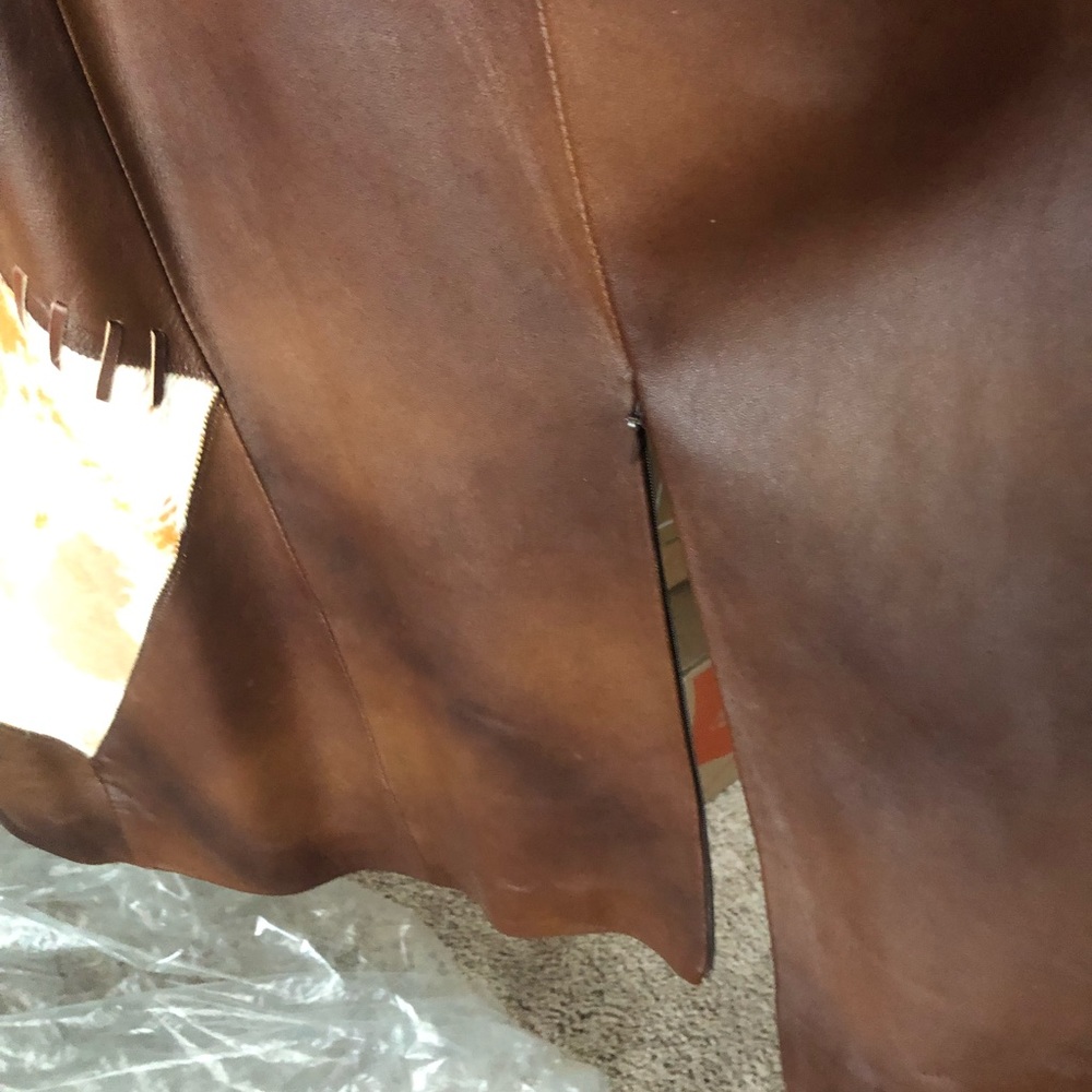 Leather coat - Picture 6 of 8
